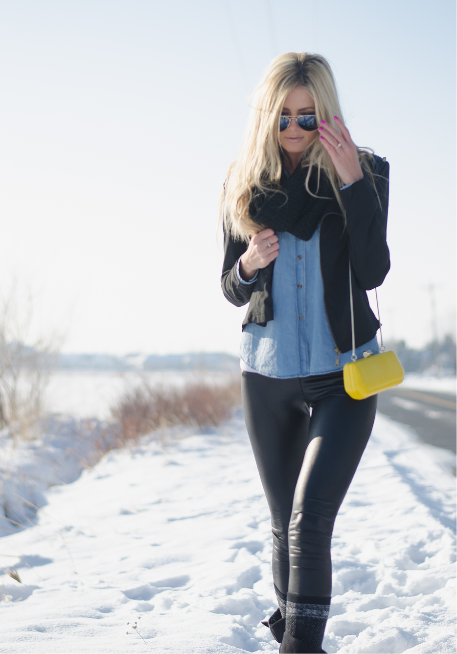 barefoot blonde winter fashion