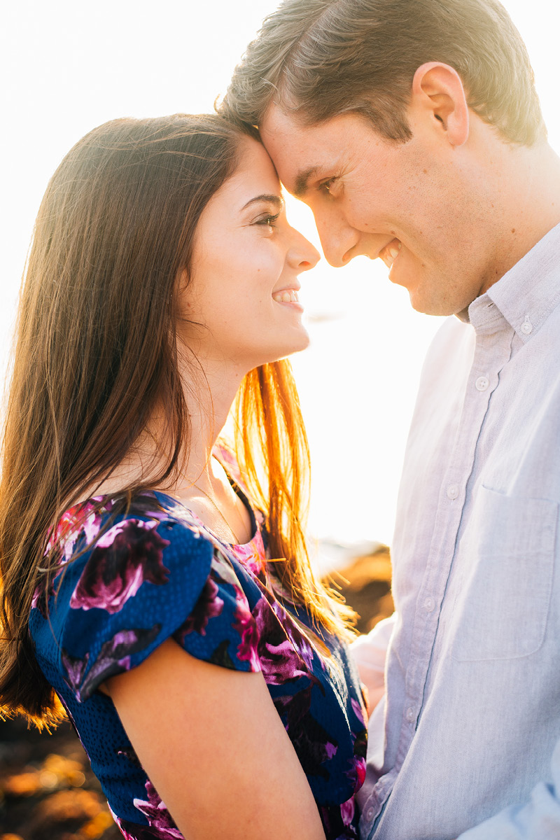 1000 Steps Beach Engagement Photos3