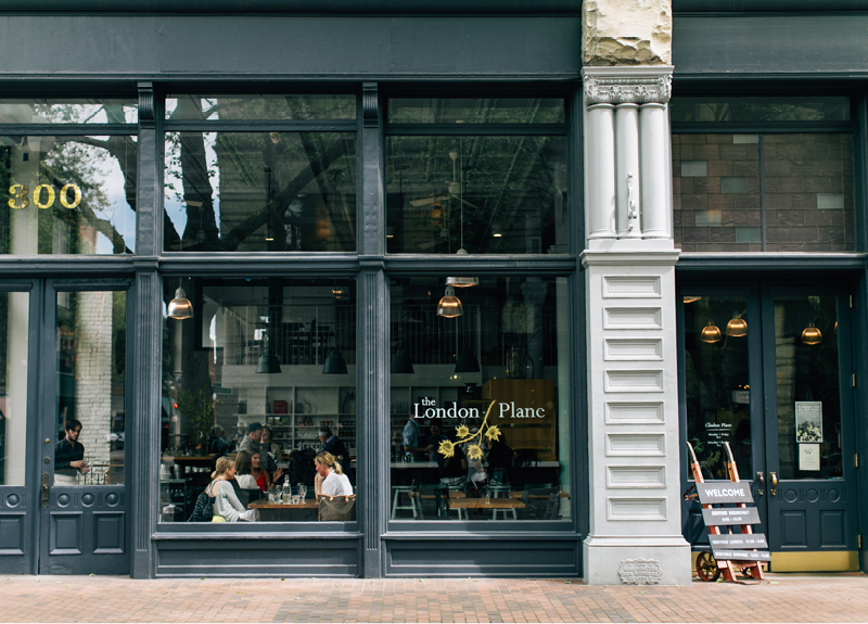 Pioneer Square Engagement Pictures12