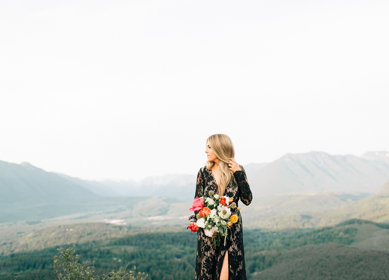 Rattlesnake Ledge Elopement