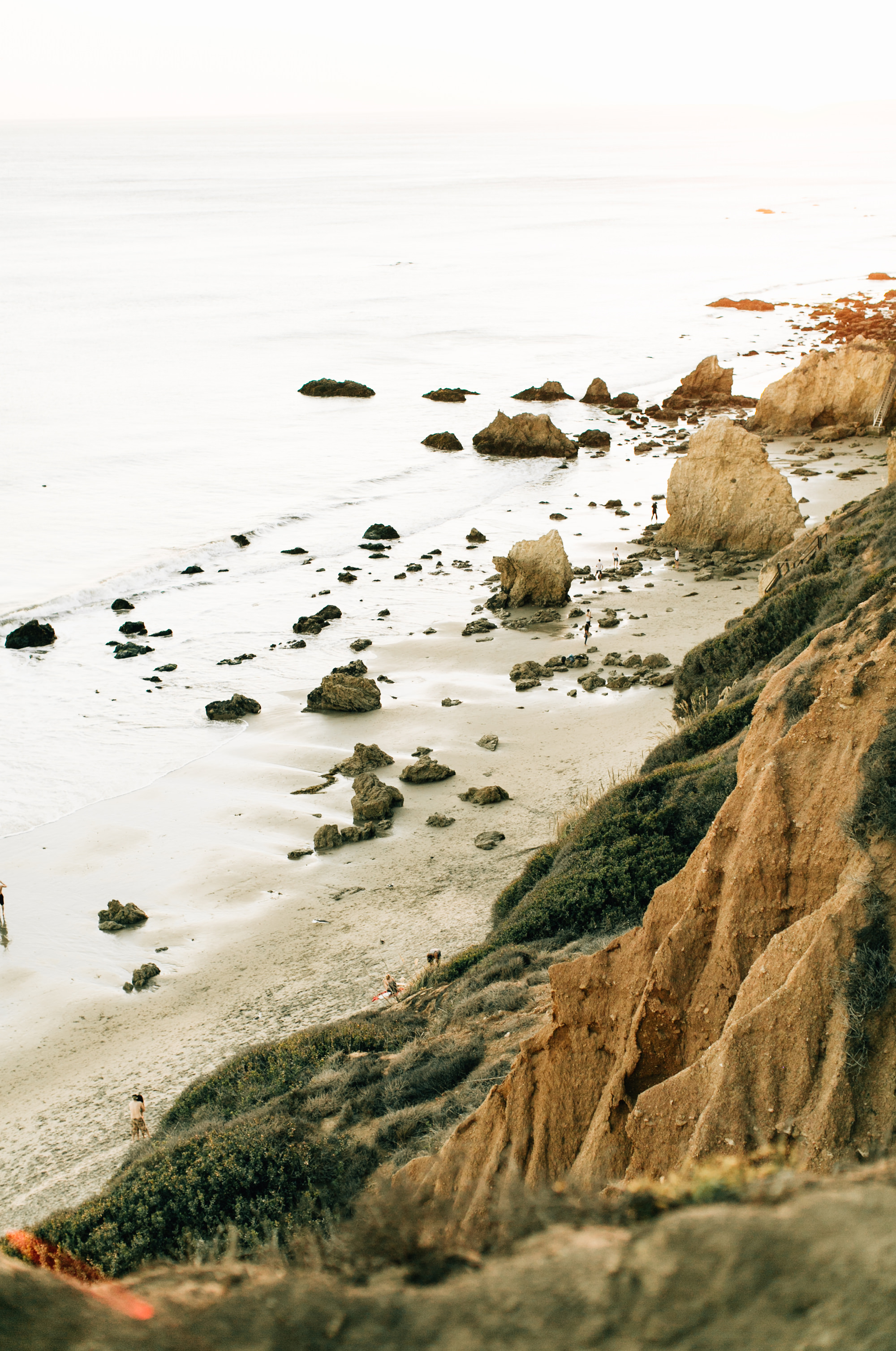 el-matador-beach-engagements4